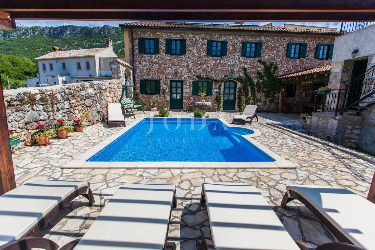 Casa Bribir, Vinodolska Općina, 376,12m2