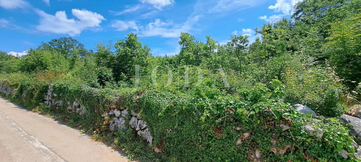 Terreno edificabile con vista mare, vicino a Malinska