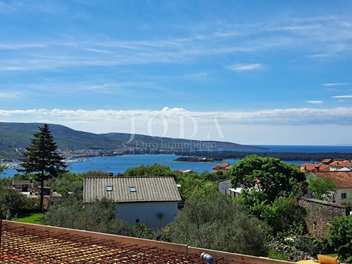 L'isola di Krk - villa con una bellissima vista e piscina