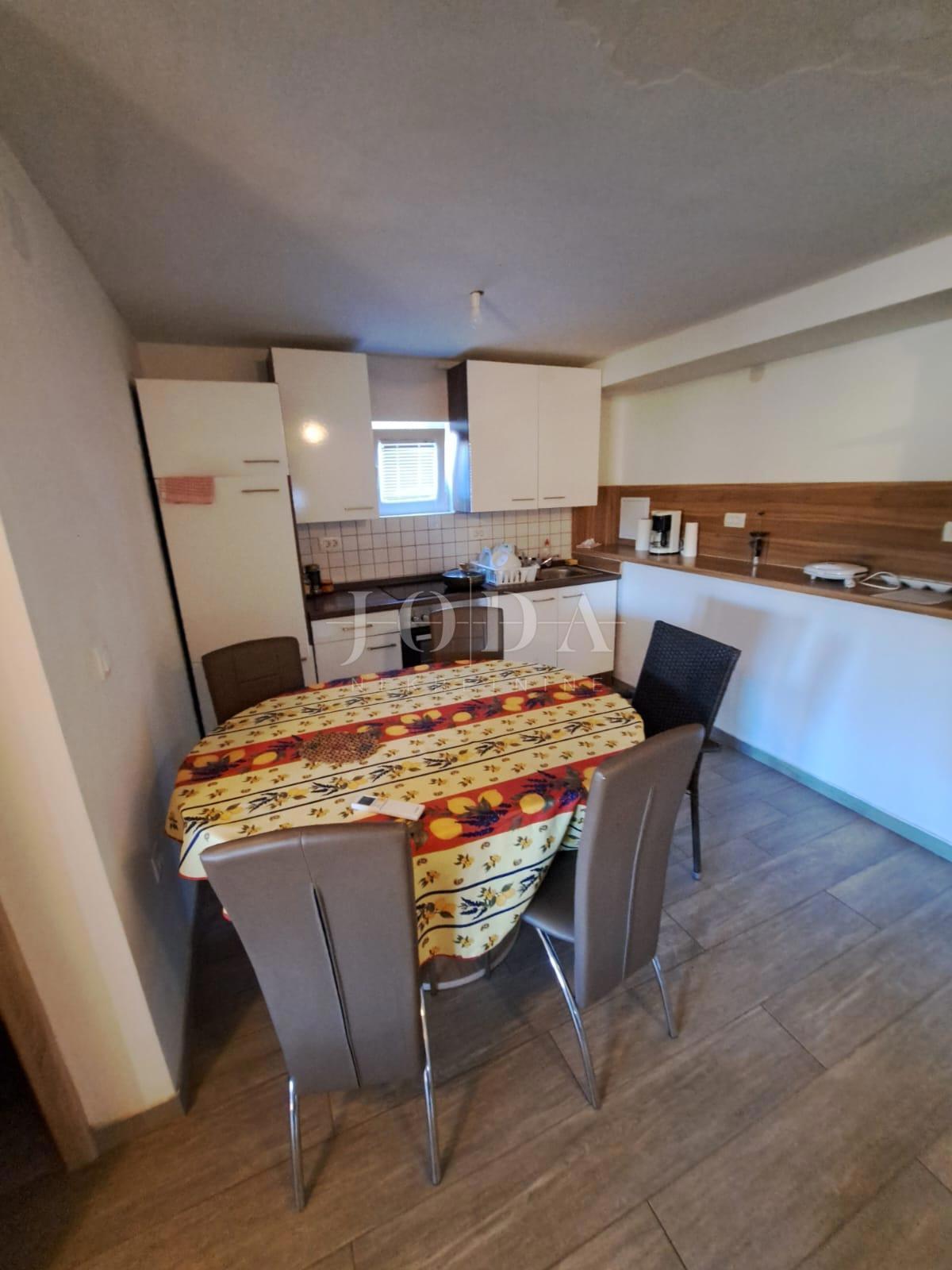 Detached house with heated pool, Dobrinj area - island of Krk