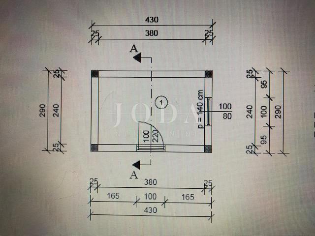 Villa moderna con piscina e vista mare
