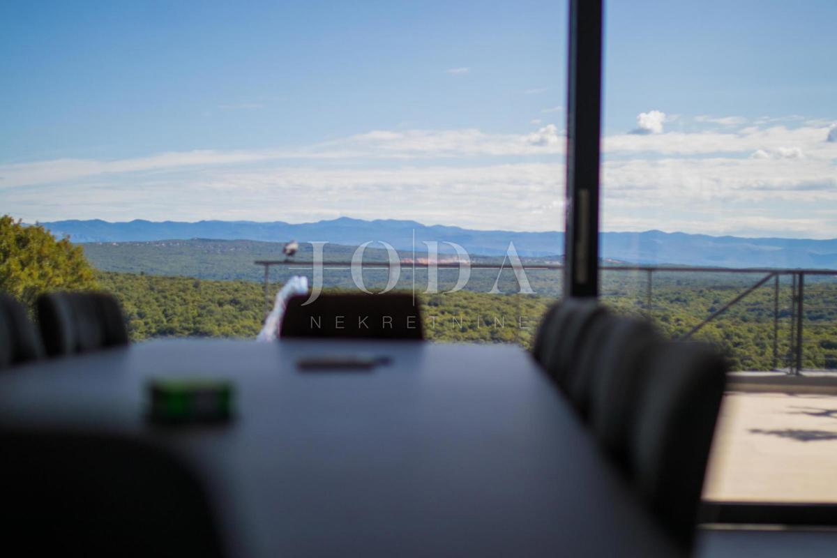 Nuova casa moderna - dintorni della citta di Krk