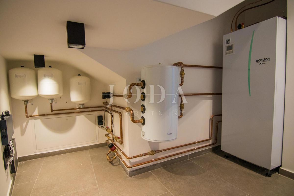 Nuova casa moderna - dintorni della citta di Krk