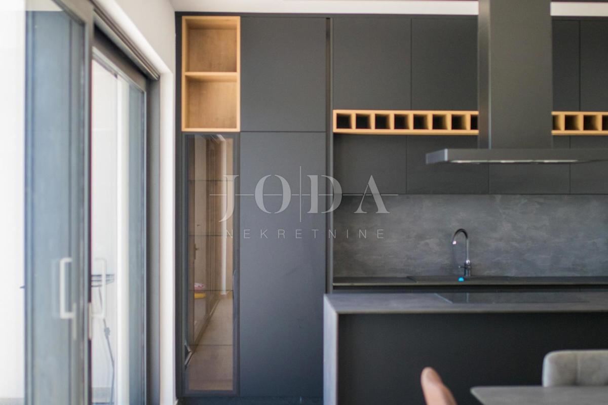 Nuova casa moderna - dintorni della citta di Krk