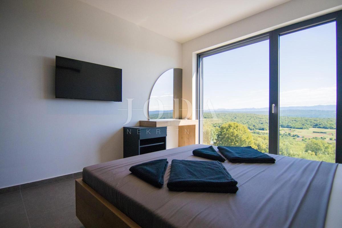 Nuova casa moderna - dintorni della citta di Krk