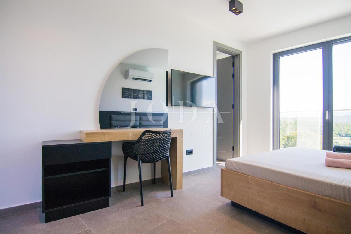 Nuova casa moderna - dintorni della citta di Krk