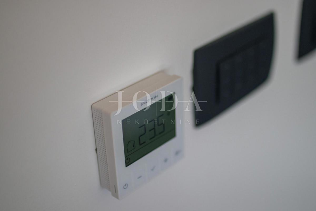 Nuova casa moderna - dintorni della citta di Krk