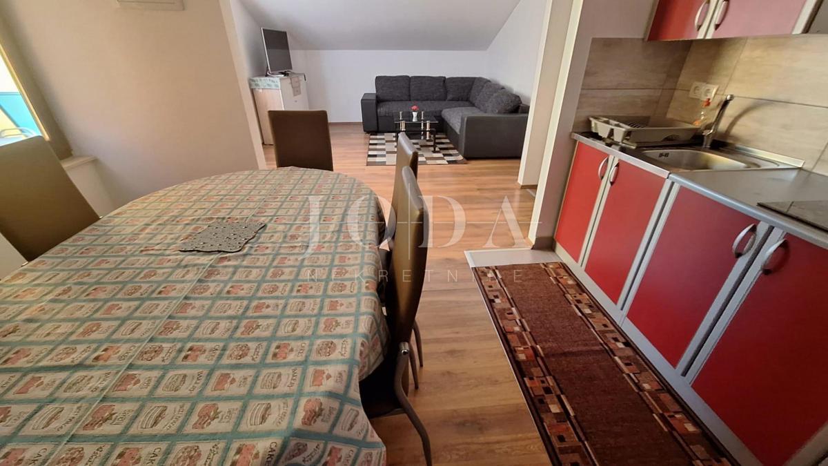 Isola di Krk, Malinska, casa con vista mare