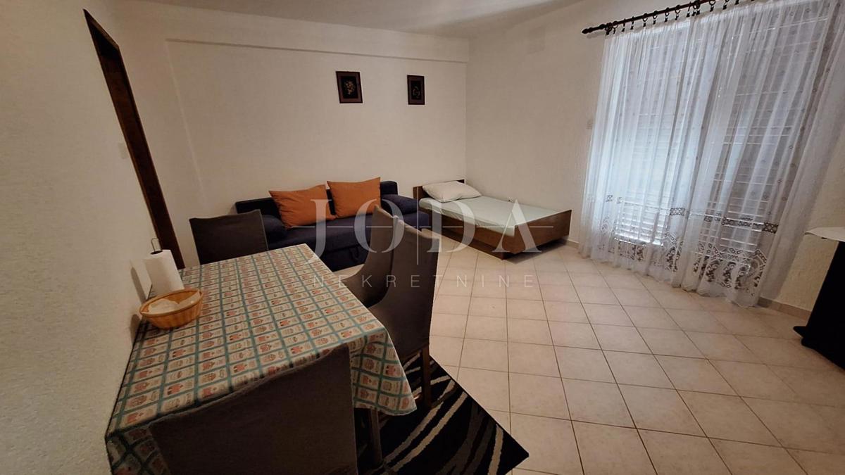 Isola di Krk, Malinska, casa con vista mare