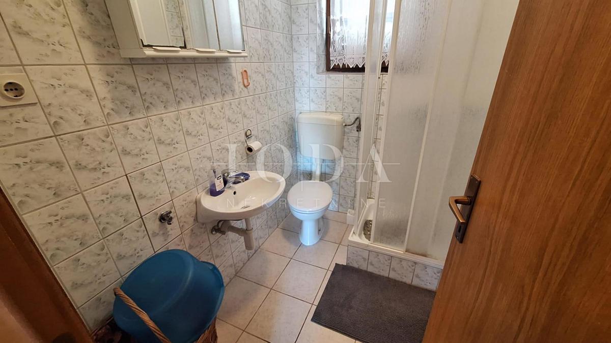 Isola di Krk, Malinska, casa con vista mare