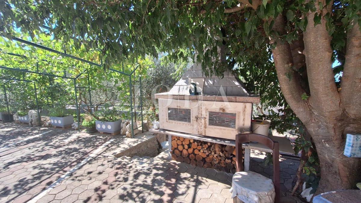 Isola di Krk, Malinska, casa con vista mare