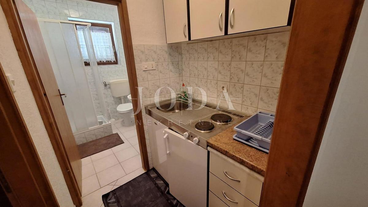 Isola di Krk, Malinska, casa con vista mare