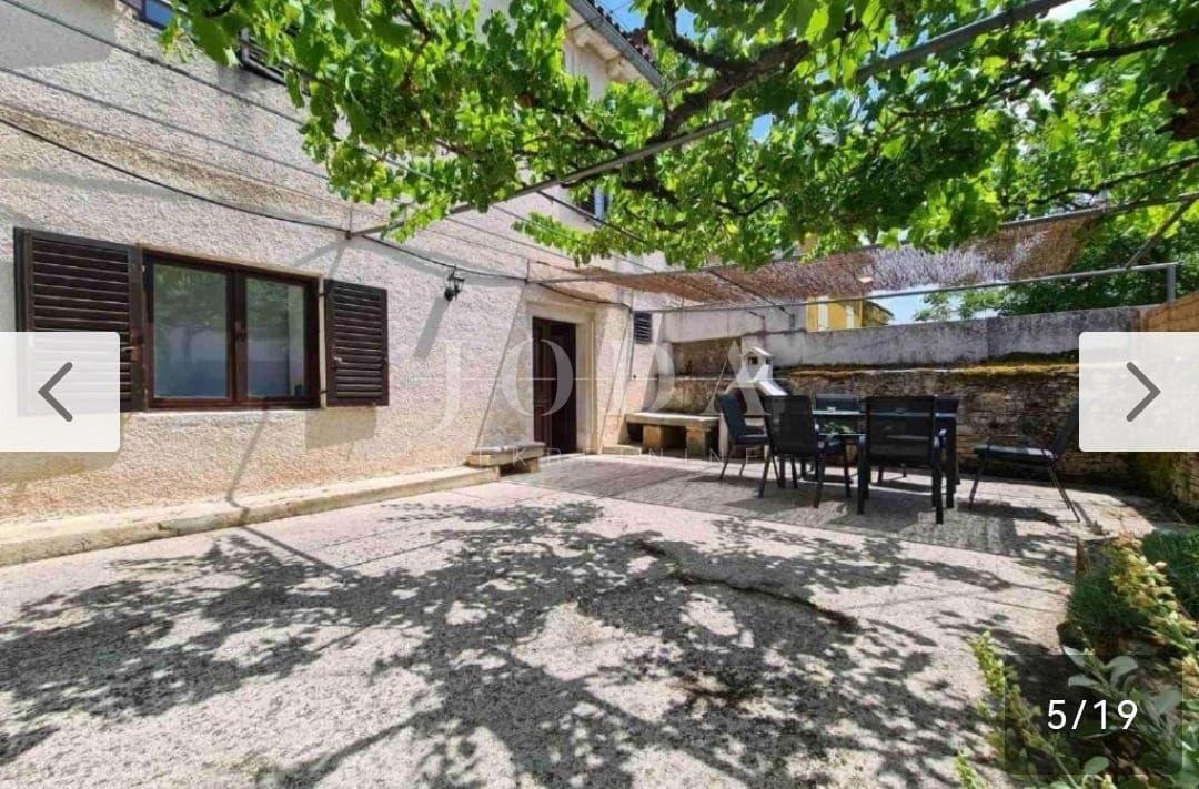 Casa Svetvinčenat, 100m2