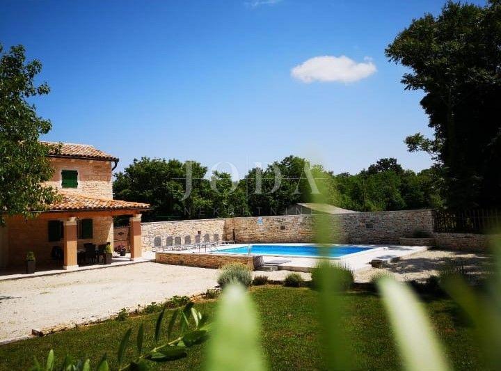 Casa Krničari, Žminj, 220m2