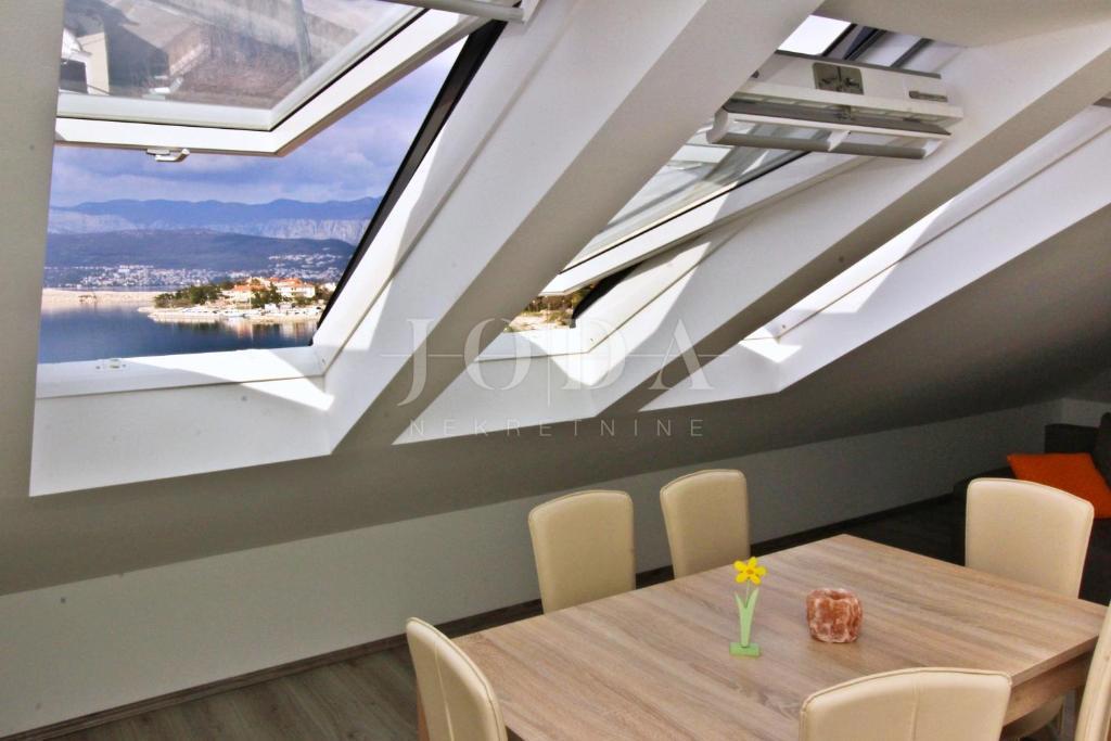 Casa Šilo, Dobrinj, 250m2