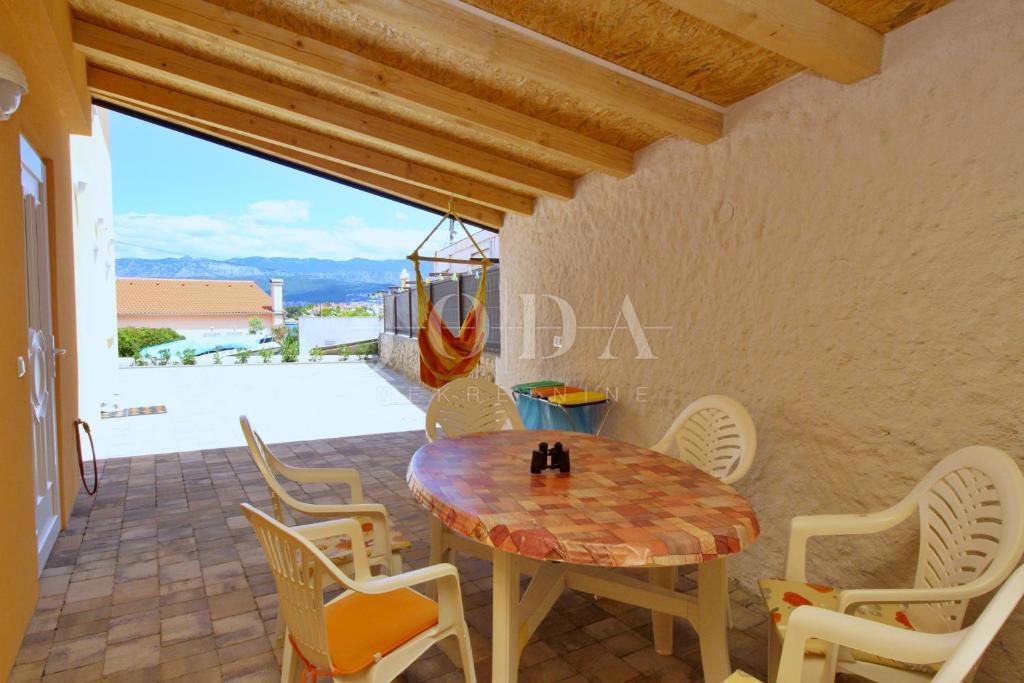 Casa Šilo, Dobrinj, 250m2