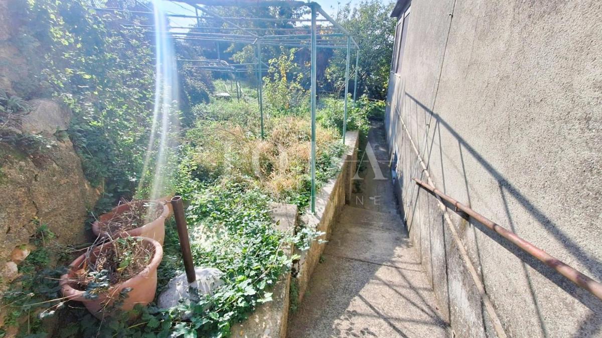 Casa da ristrutturare - isola di Krk