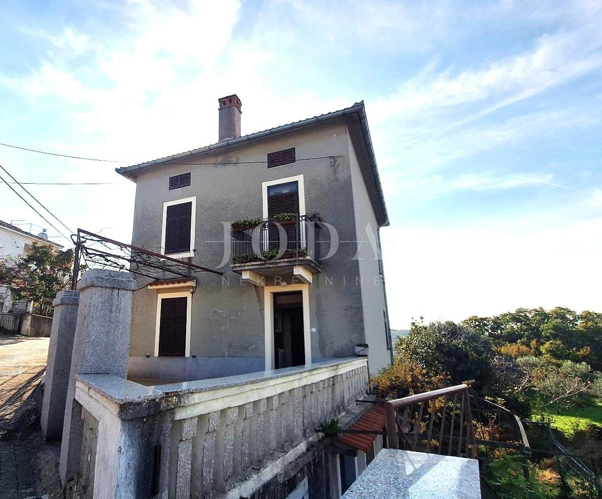 Casa da ristrutturare - isola di Krk