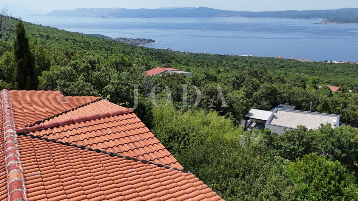 Crikvenica, casa in posizione tranquilla con vista panoramica sul mare