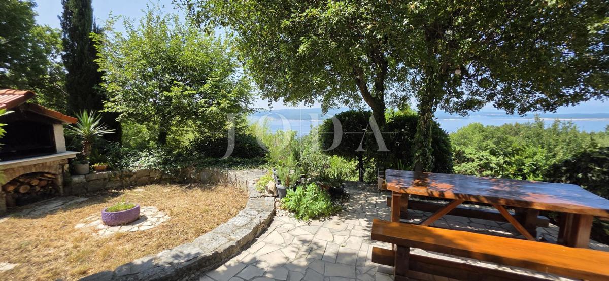 Crikvenica, casa in posizione tranquilla con vista panoramica sul mare