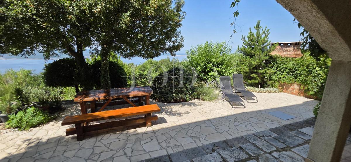 Crikvenica, casa in posizione tranquilla con vista panoramica sul mare