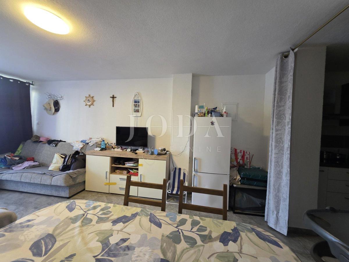 Novi Vinodolski, appartamento duplex, 220m dal mare