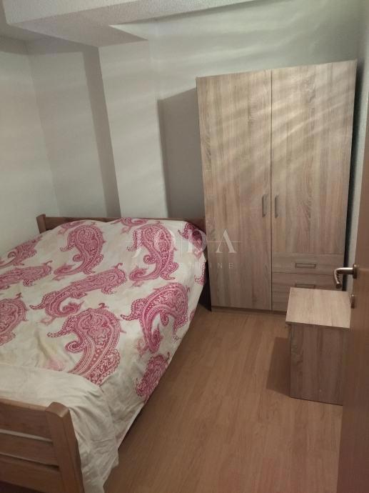 Novi Vinodolski, appartamento duplex, 220m dal mare