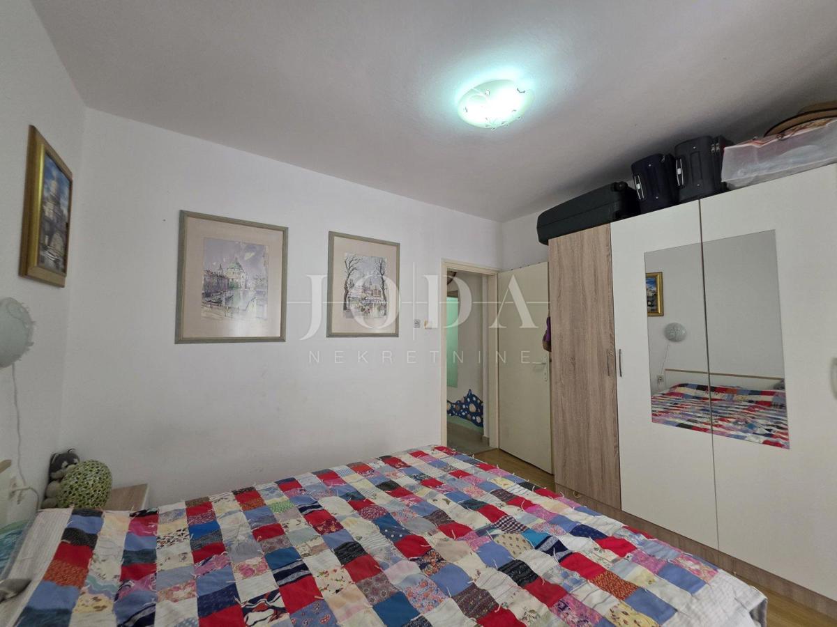 Novi Vinodolski, Costa di Bribir, appartamento a 130 m dal mare