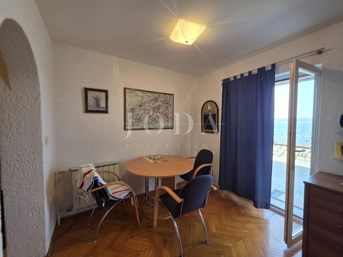 Crikvenica, Appartamento a 50 m dal mare con splendida vista