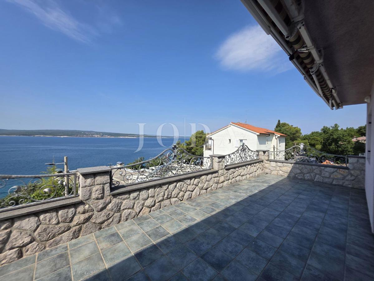 Crikvenica, Appartamento a 50 m dal mare con splendida vista