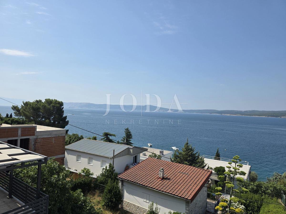 Crikvenica, Appartamento a 50 m dal mare con splendida vista