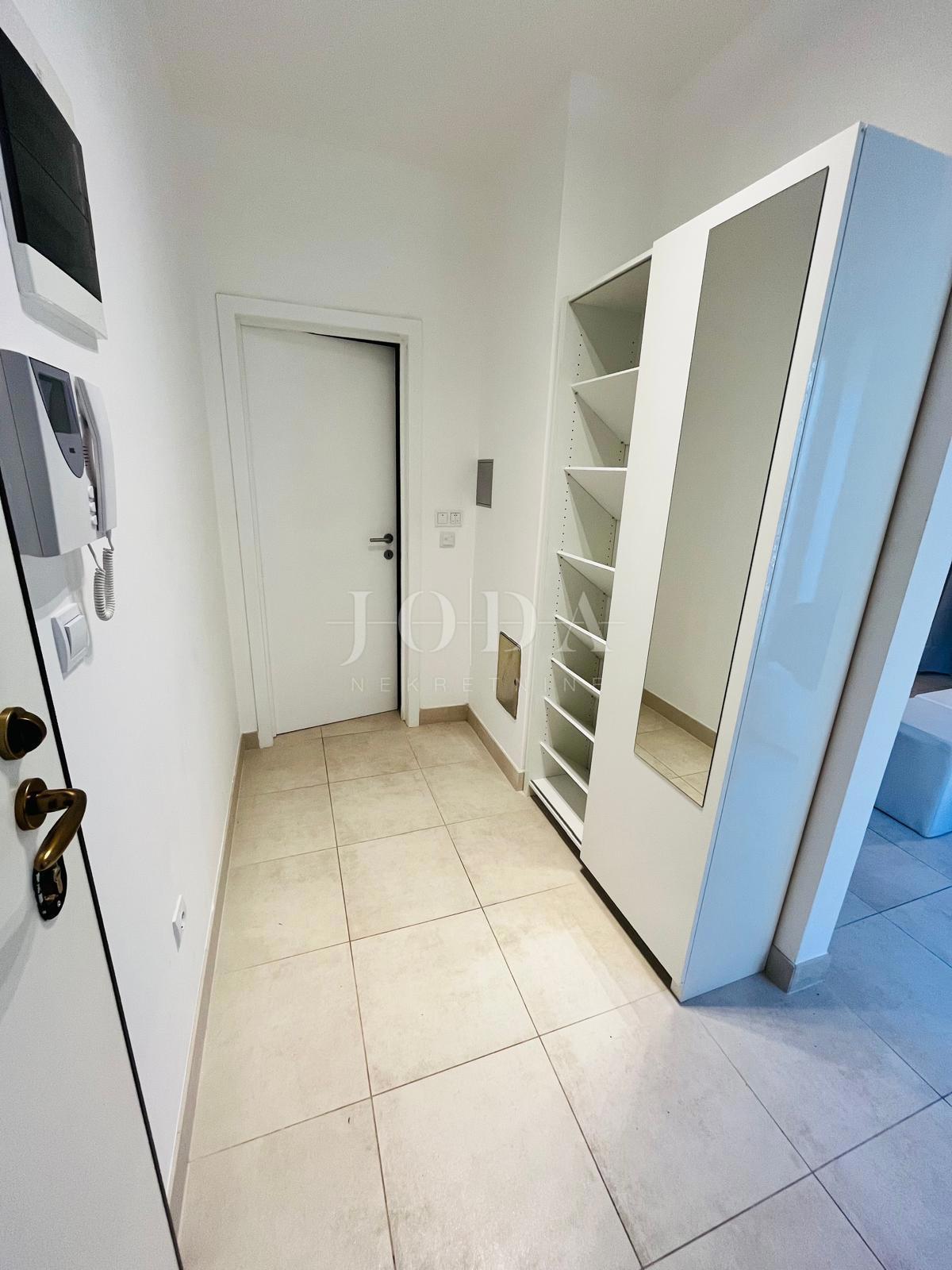 Allogio Crikvenica, 45,18m2