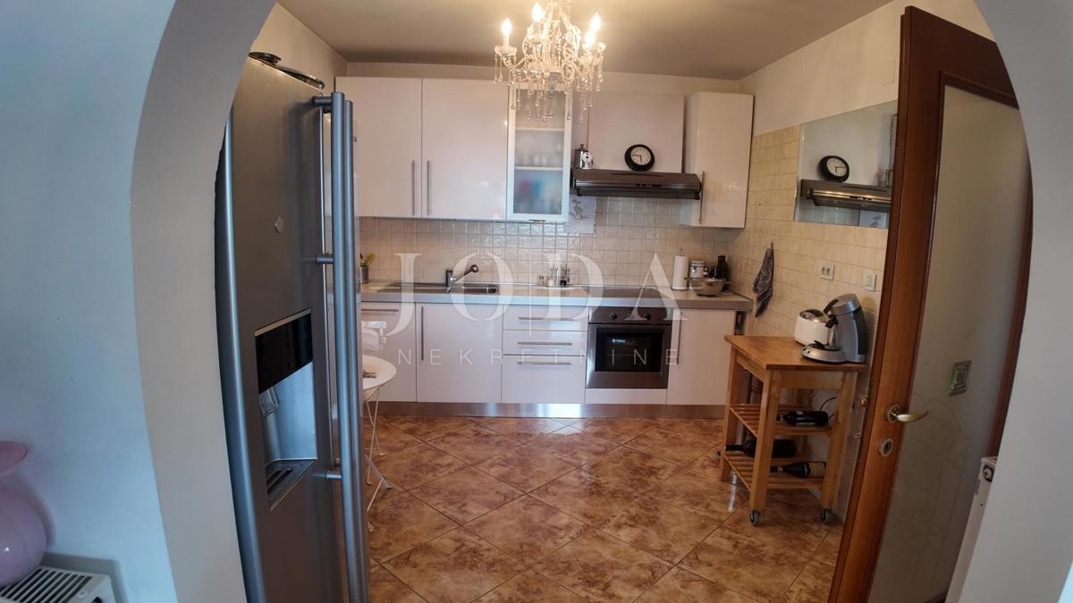 Casa Opatija - Centar, Opatija, 300m2