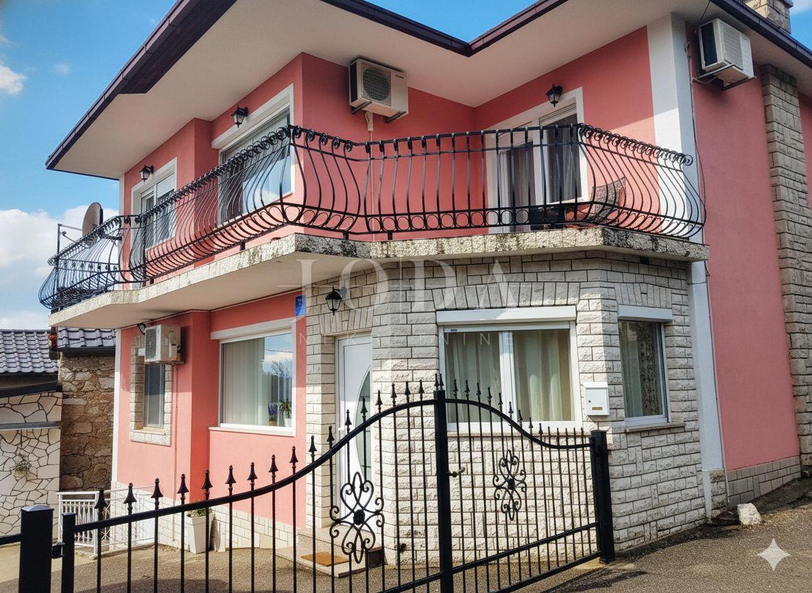 Casa Grižane-Belgrad, Vinodolska Općina, 154m2