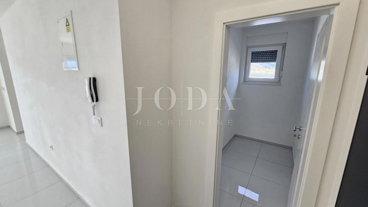 Allogio Novi Vinodolski, 66,52m2