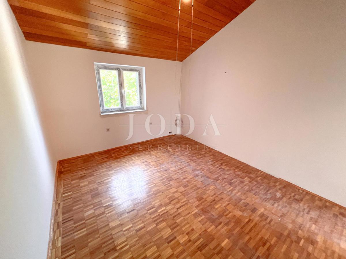 Appartamento in vendita a Selce, ottima posizione e vista mare