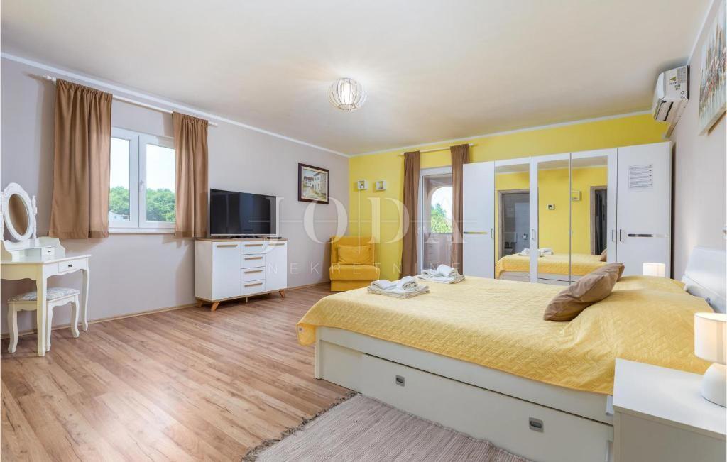 Casa Marčana, 299m2