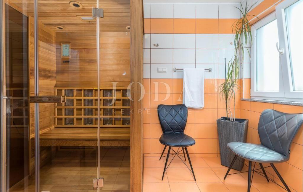 Casa Marčana, 299m2