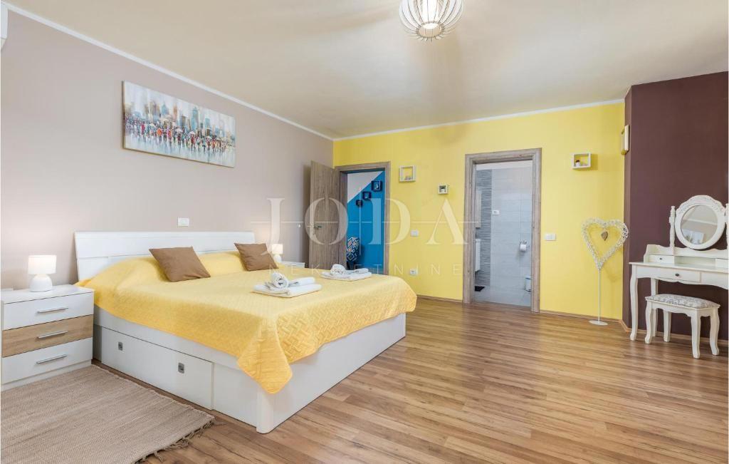 Casa Marčana, 299m2