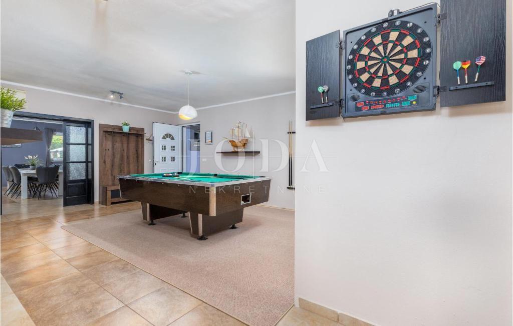 Casa Marčana, 299m2