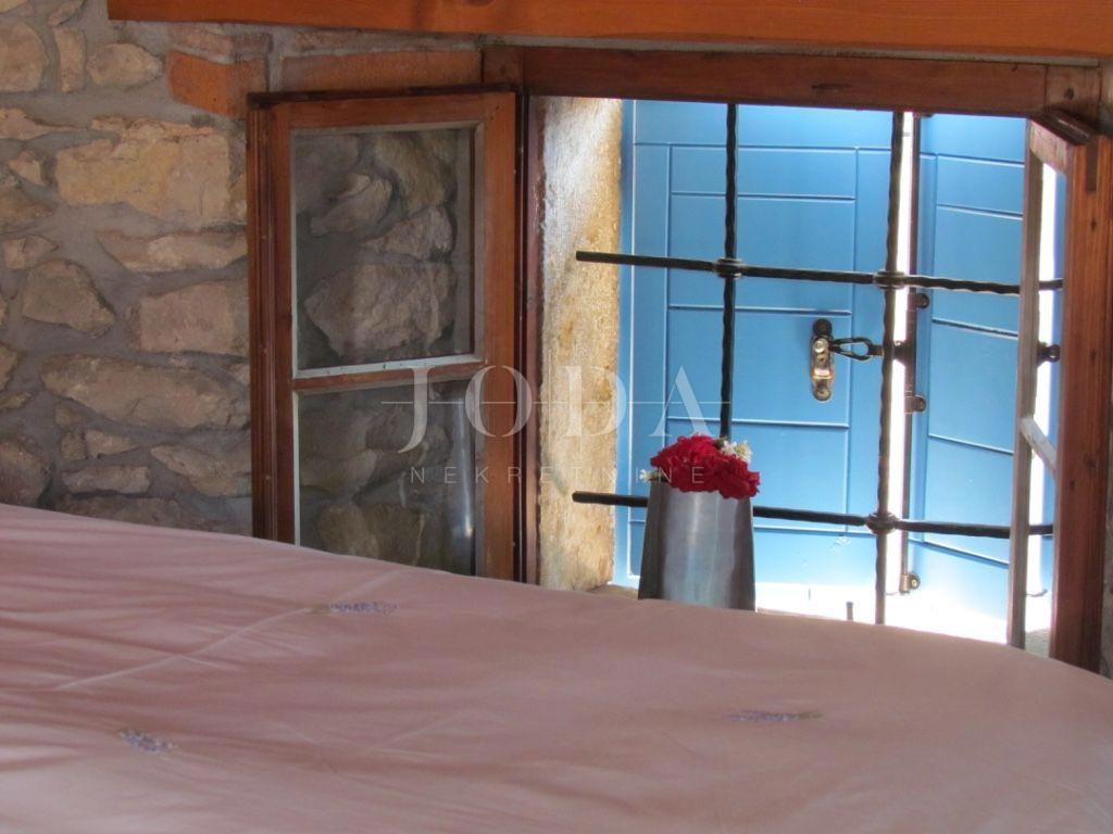 Allogio Brtonigla, 68m2