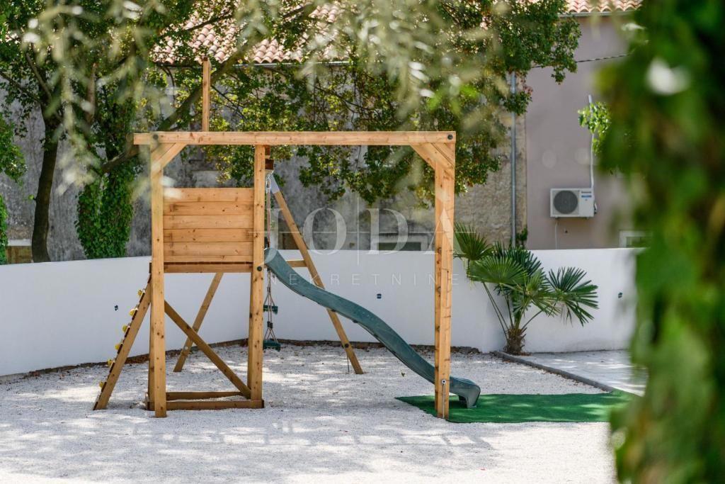 Casa Marčana, 256m2