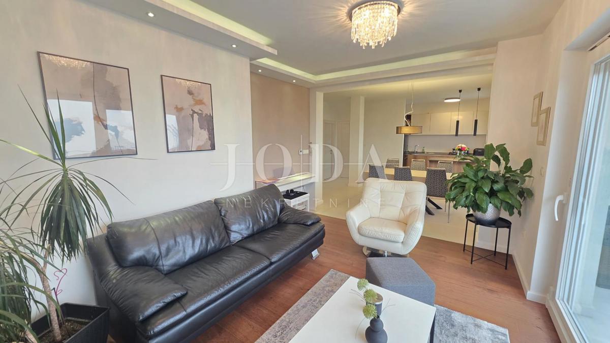 Allogio Turnić, Rijeka, 114,75m2