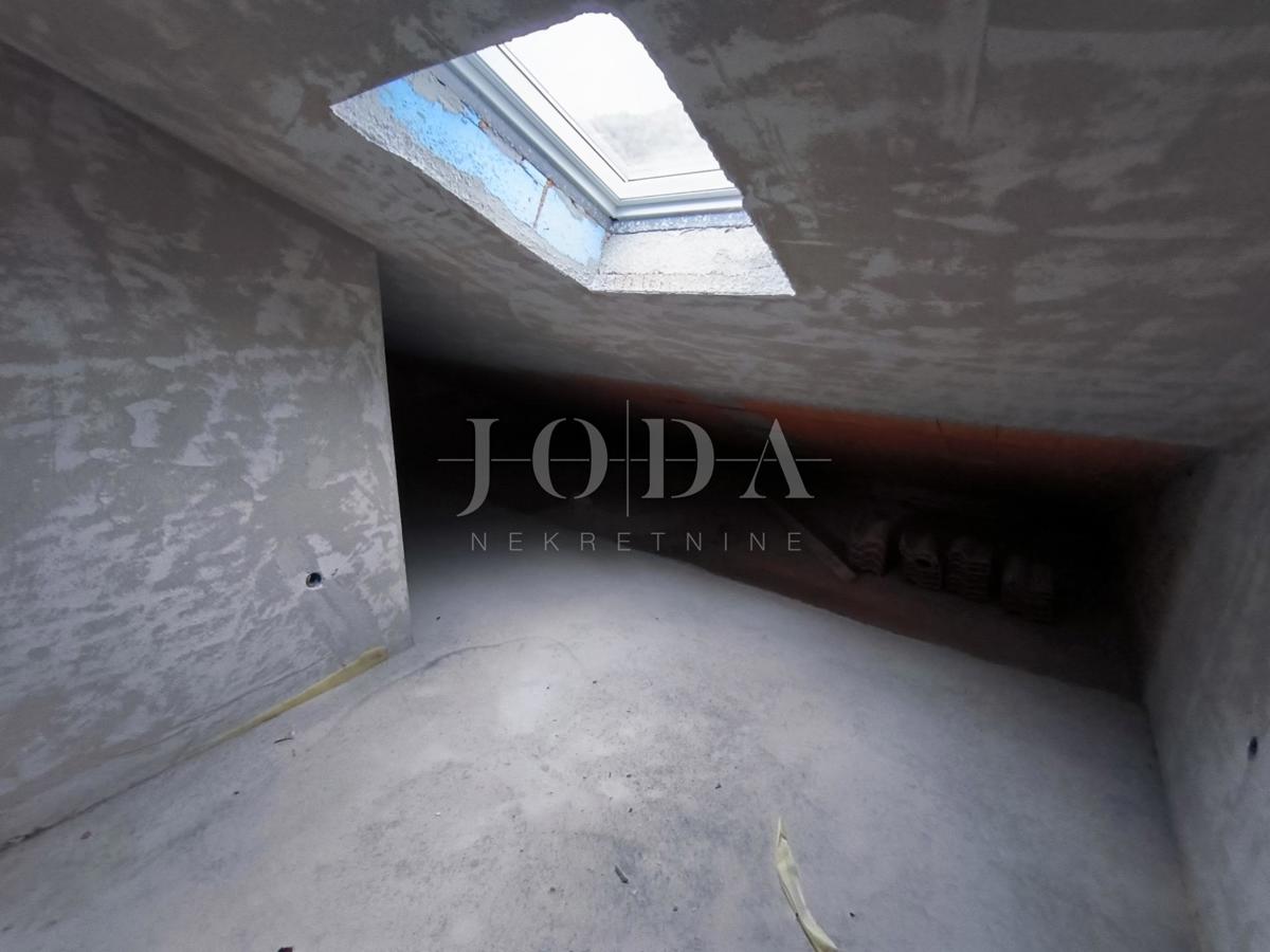 Allogio Bunica-biličevica, Senj