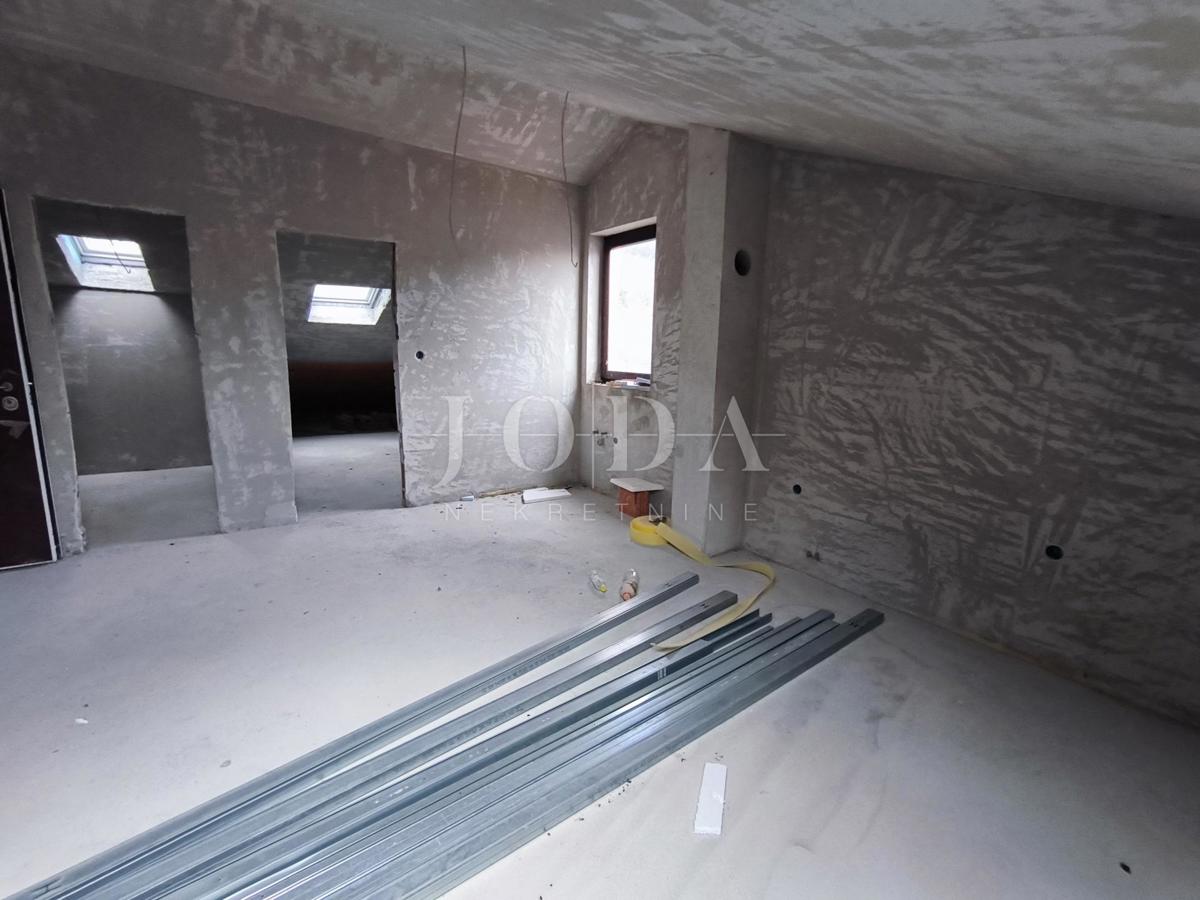 Allogio Bunica-biličevica, Senj