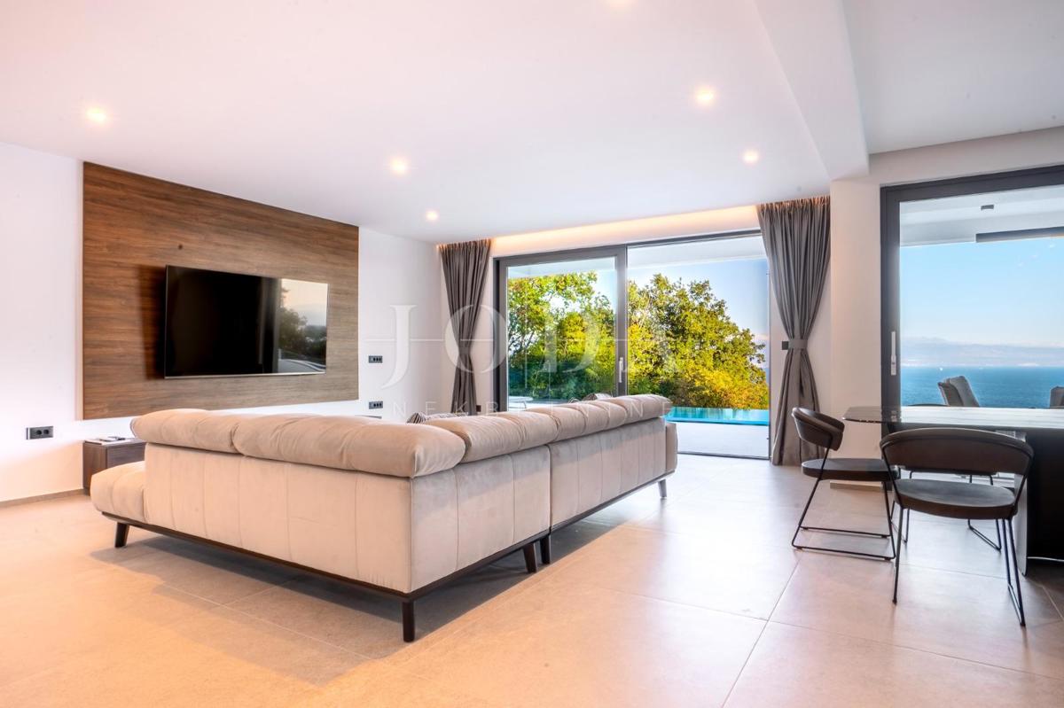 Casa Lovranska Draga, Lovran, 125m2