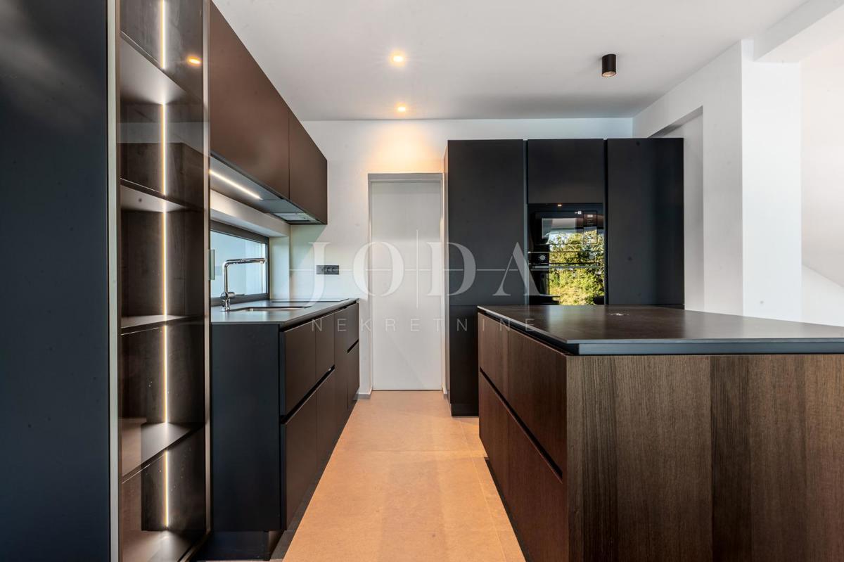 Casa Lovranska Draga, Lovran, 125m2