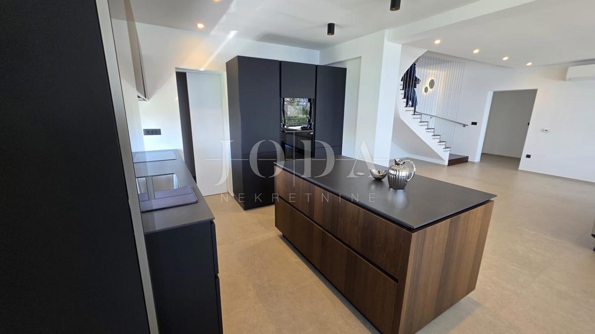 Casa Lovranska Draga, Lovran, 125m2