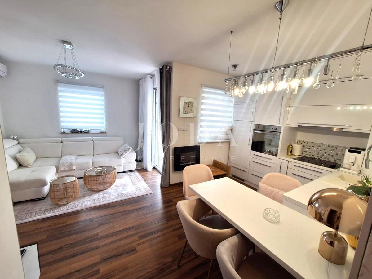 Möblierte Einzimmerwohnung in Meeresnähe, Šilo