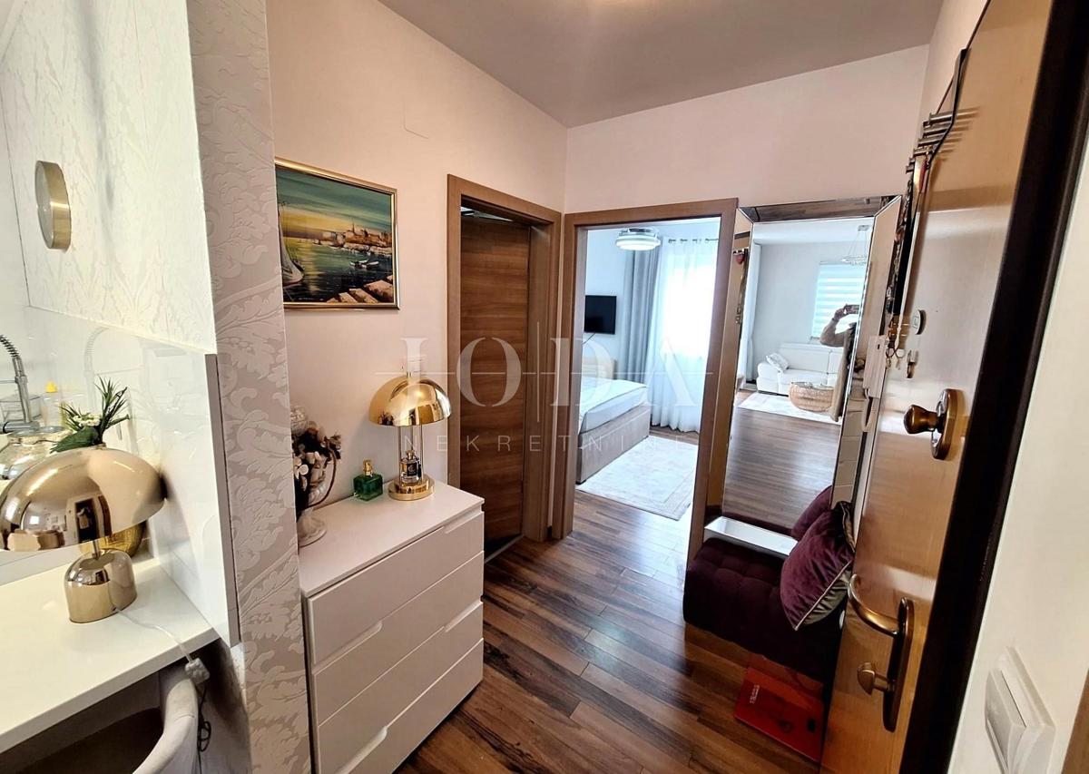 Möblierte Einzimmerwohnung in Meeresnähe, Šilo